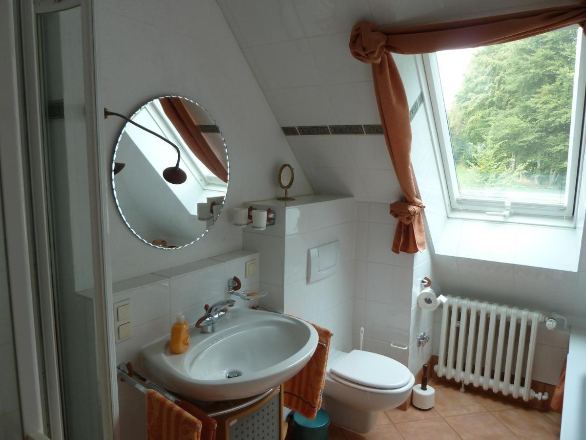 Gästehaus Villa Kreativ Susanne Lay Bad Münder am Deister Zimmer foto
