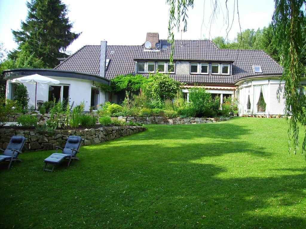 Gästehaus Villa Kreativ Susanne Lay Bad Münder am Deister Exterior foto