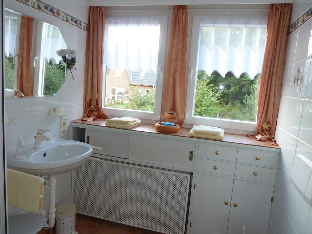 Gästehaus Villa Kreativ Susanne Lay Bad Münder am Deister Zimmer foto